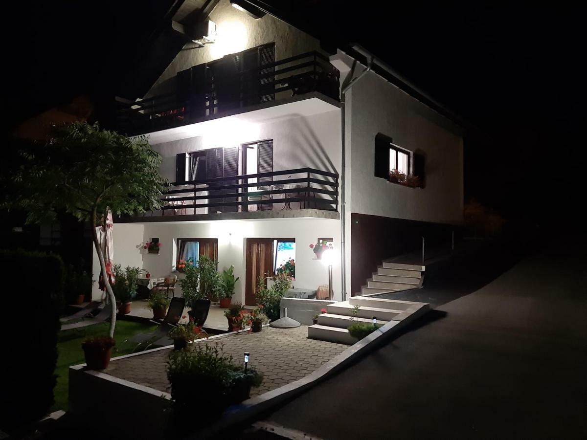 House Osana Hotell Grabovac  Eksteriør bilde