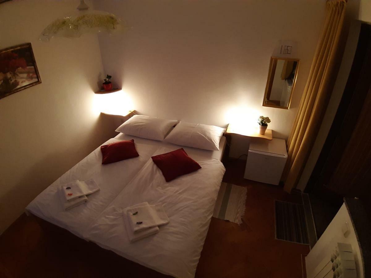 House Osana Hotell Grabovac  Eksteriør bilde